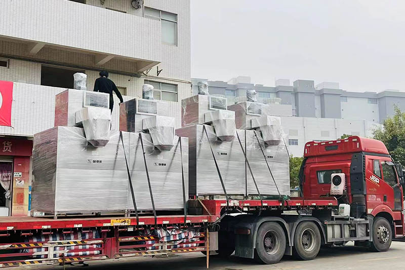 加工中心油霧凈化收集器：高效治理，守護(hù)健康與生產(chǎn)